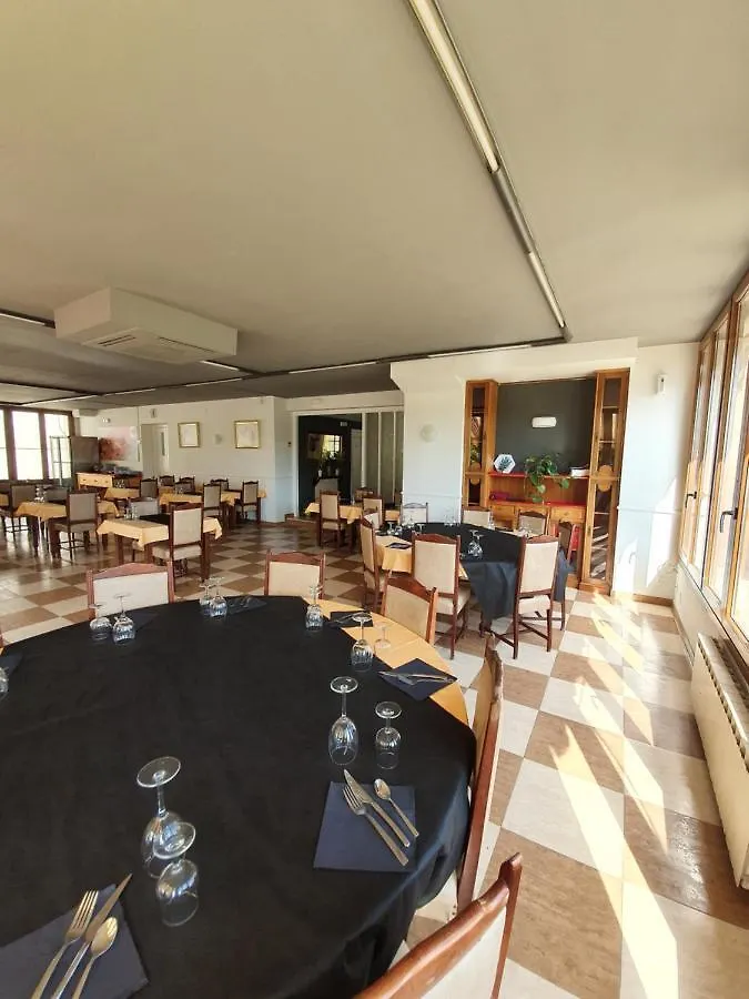 Pensión Hostal Perla Riudoms